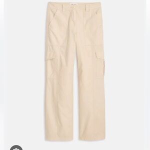 ISO!!!! Alex Mill Ivy cargo pants in size 4 or 6